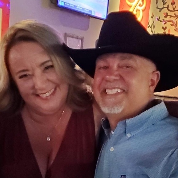 Meet your Posher, Virginia - Picture 1 of 2